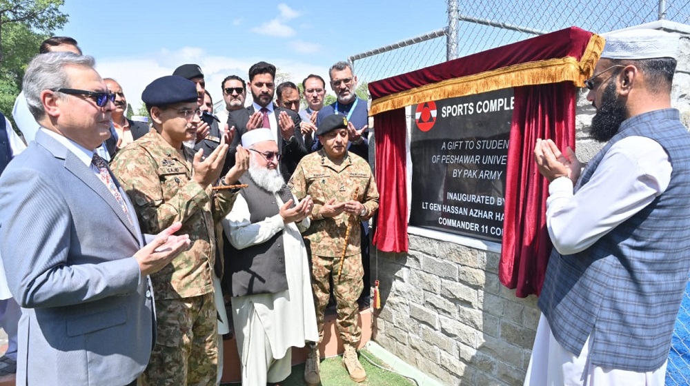 Commander 11 Corps LT Gen Hassan Azhar Hayat inaugurated the Sports Complex at University of Peshawar.